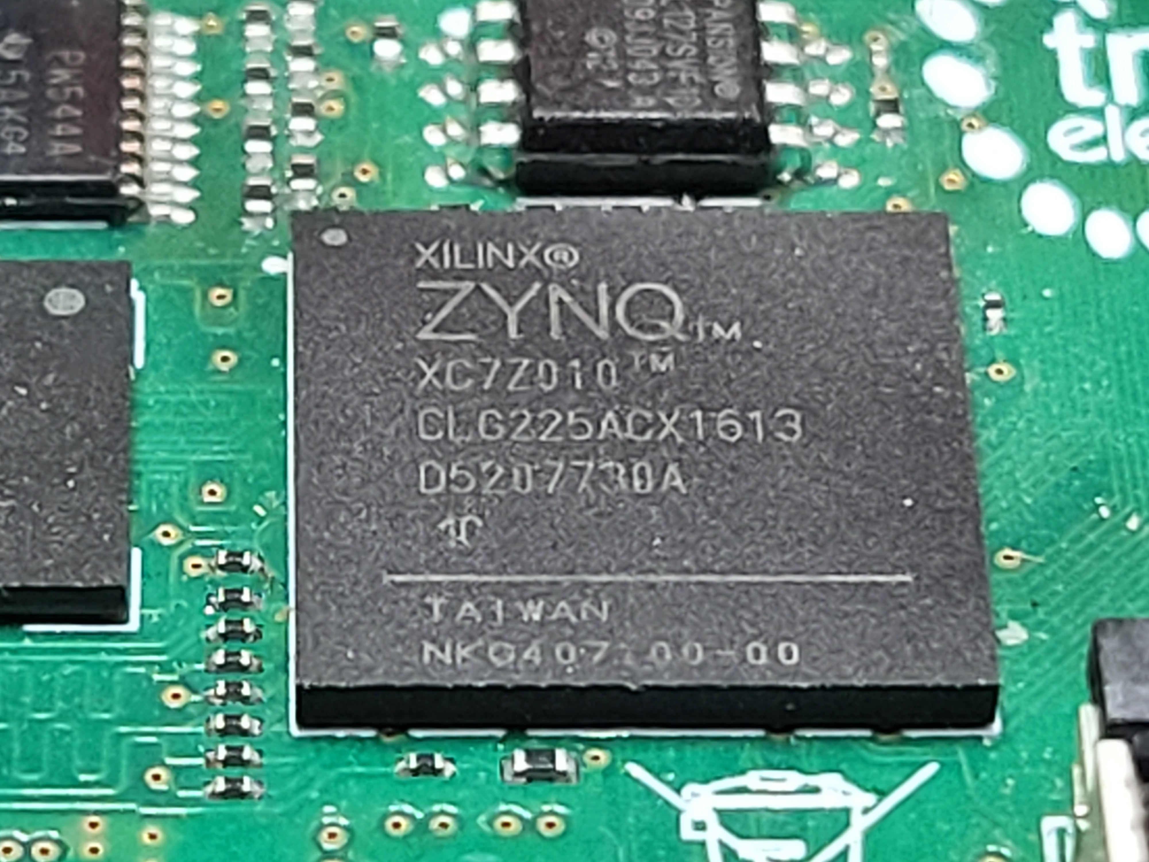 Zynq 7000 FPGA board
